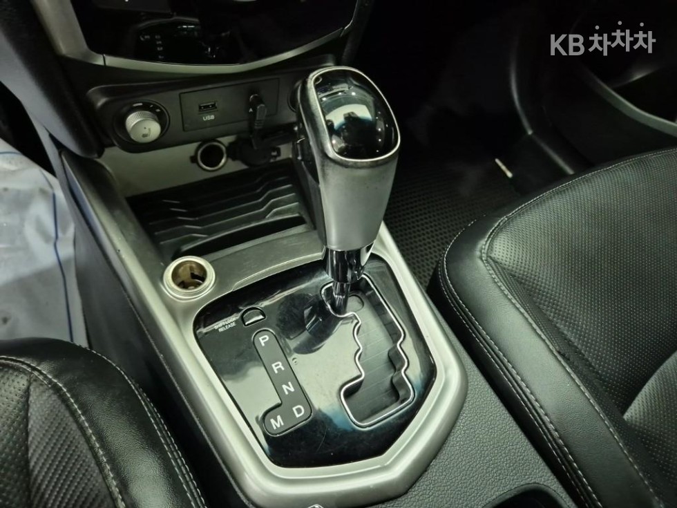 SsangYong Tivoli — miniaturë 12