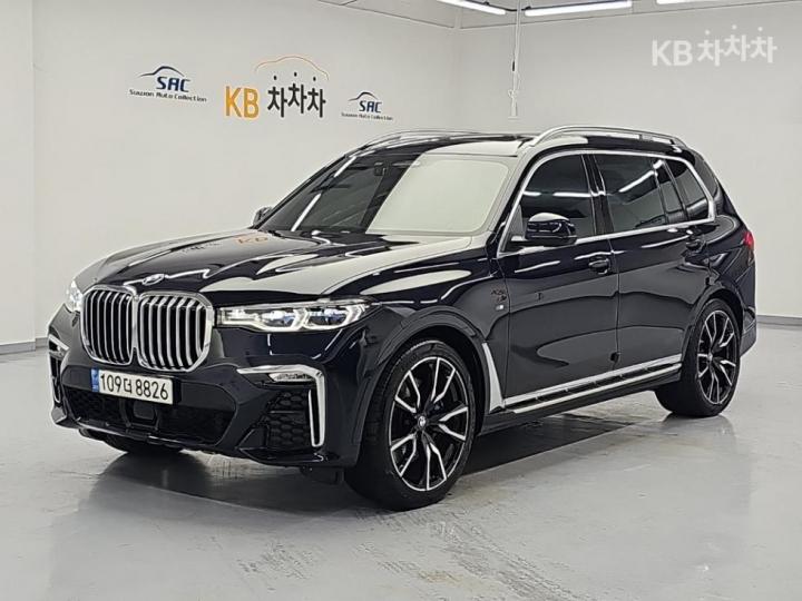 BMW X7 xDrive 40i — foto 1