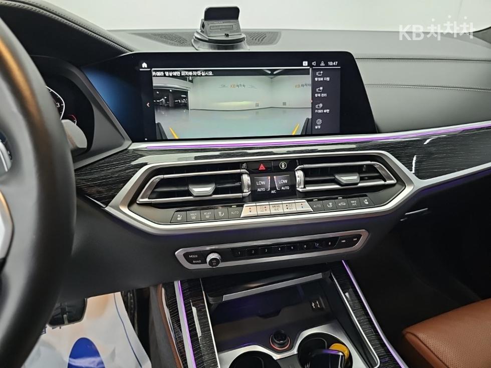 BMW X7 — miniaturë 10