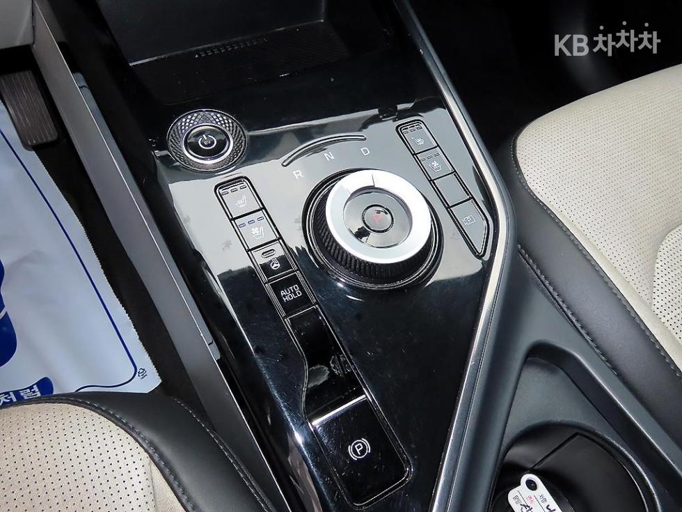Kia Niro — miniaturë 10