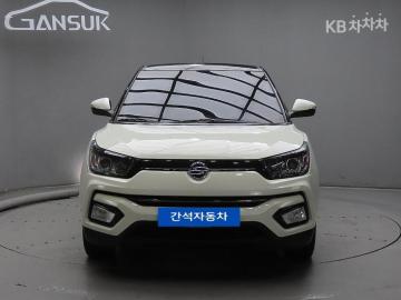 SsangYong Tivoli 1.6 가솔린 VX 2WD — foto 1