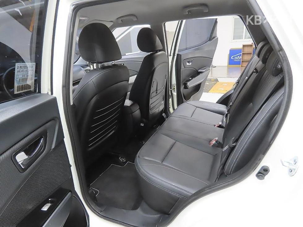 SsangYong Tivoli — miniaturë 10