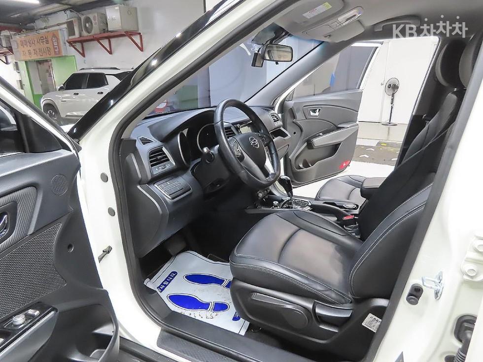 SsangYong Tivoli — miniaturë 13