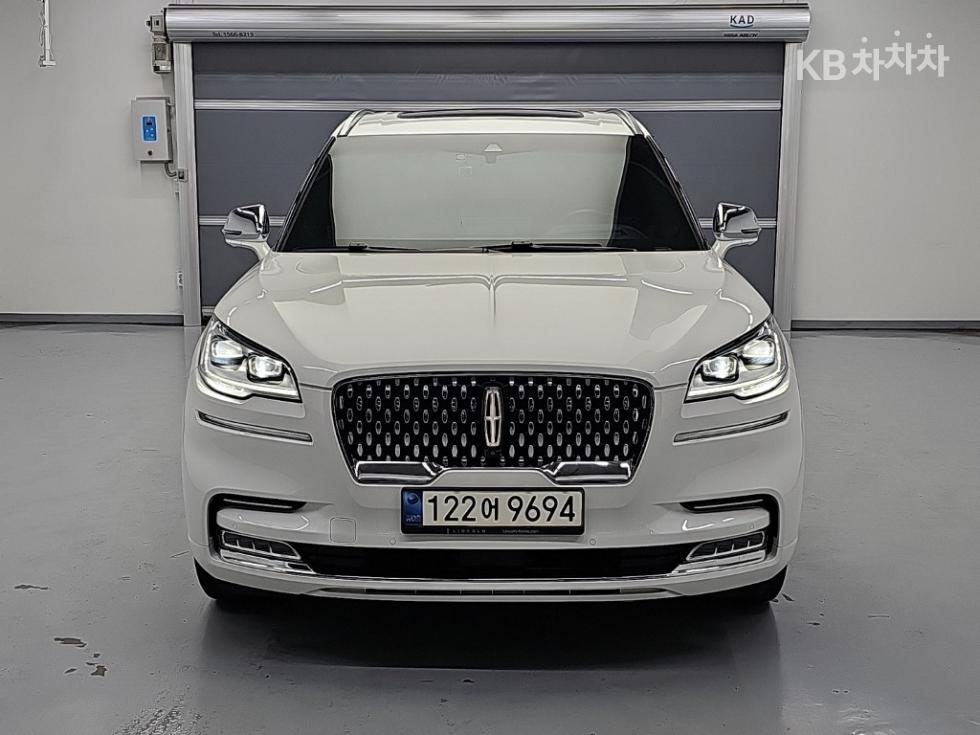 2022 Lincoln 2(U611) photo