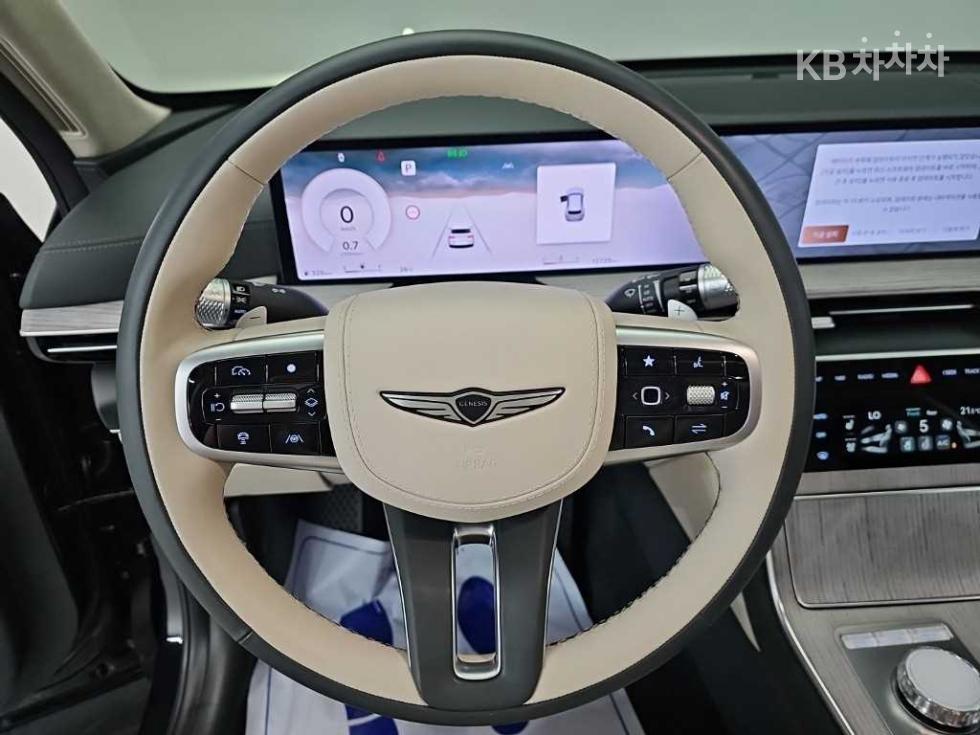 2024 Genesis GV80 photo
