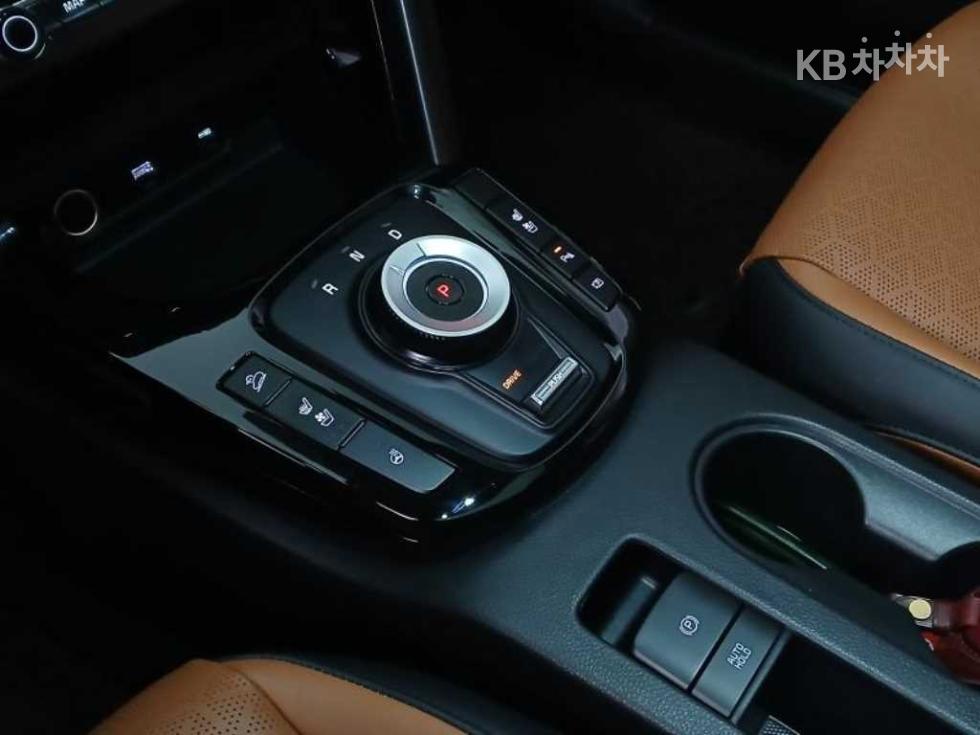 Kia Seltos — miniaturë 12