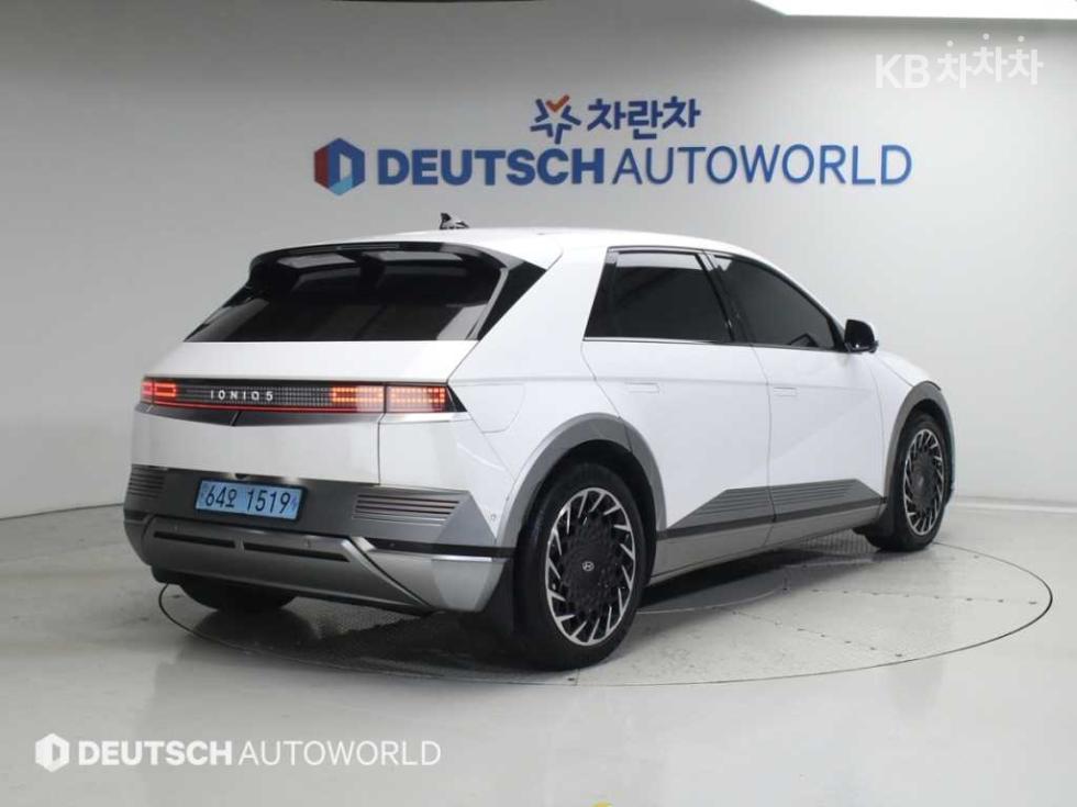 Hyundai IONIQ 5 — miniaturë 2