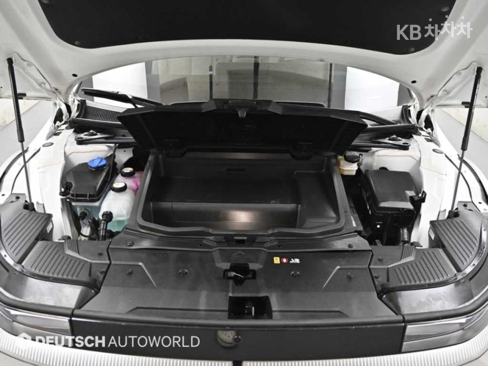 Hyundai IONIQ 5 — miniaturë 6