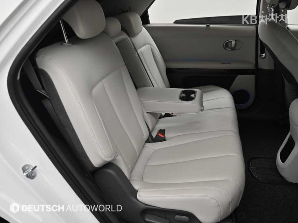 Hyundai IONIQ 5 — miniaturë 12