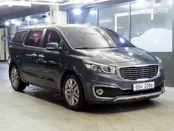 Kia Carnival 9  seats 2.2  diesel  prestige — foto 1