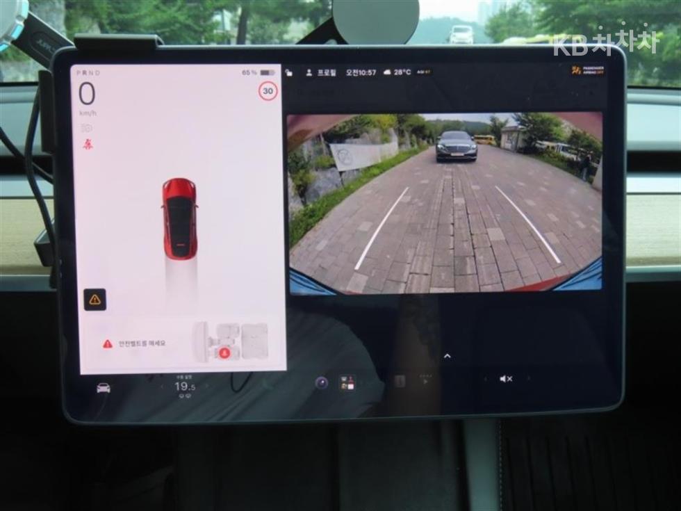 Tesla Model Y — miniaturë 10