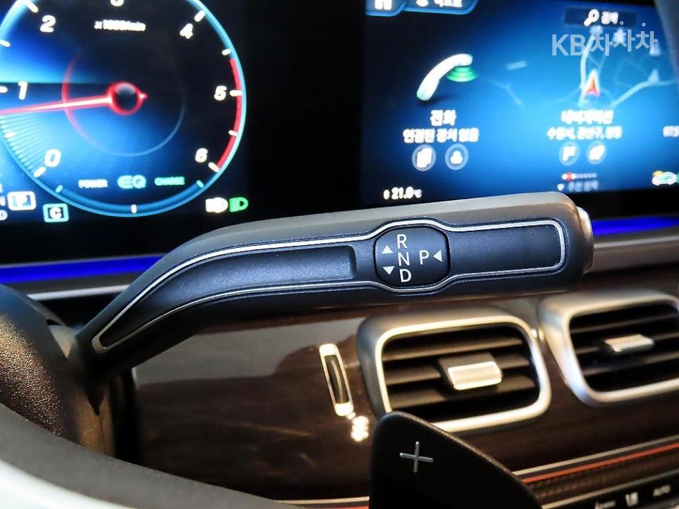 Mercedes-Benz GLE — miniaturë 12