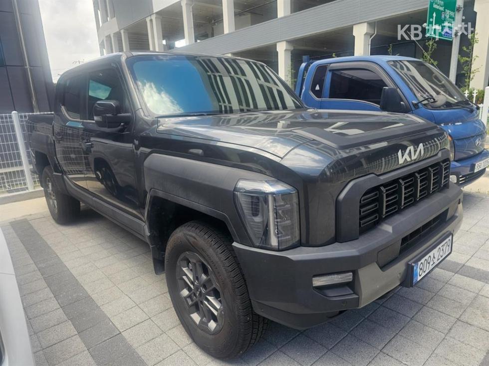 Kia Tasman — miniaturë 3