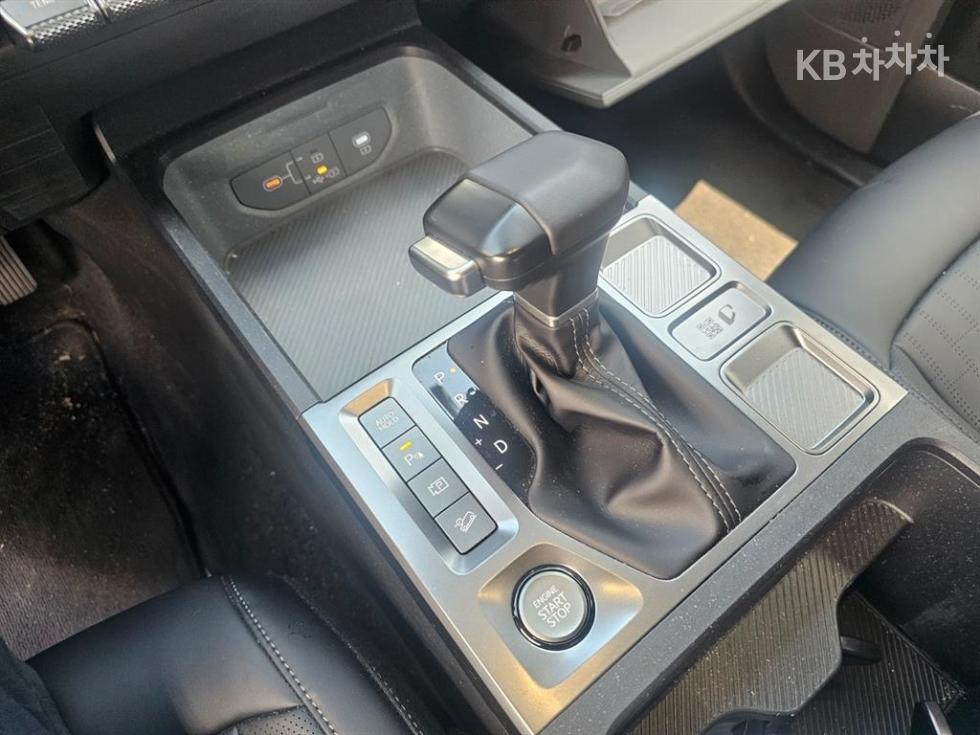 Kia Tasman — miniaturë 8