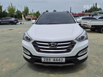 Hyundai Santa Fe R2.0 2WD EXCLUSIVE — foto 1