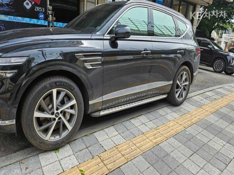 2024 Genesis GV80 photo