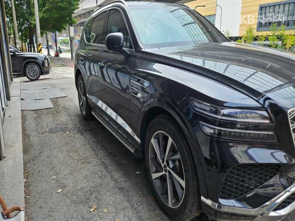 2024 Genesis GV80 photo