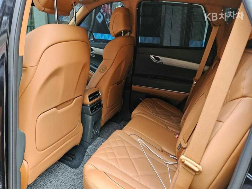 2024 Genesis GV80 photo