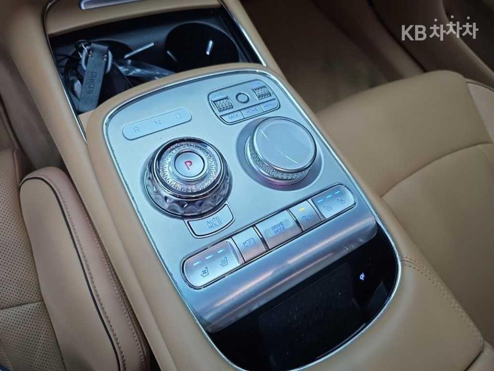 2022 Genesis G90(RS4) photo