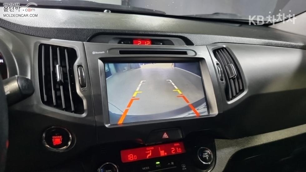 Kia Sportage — miniaturë 13