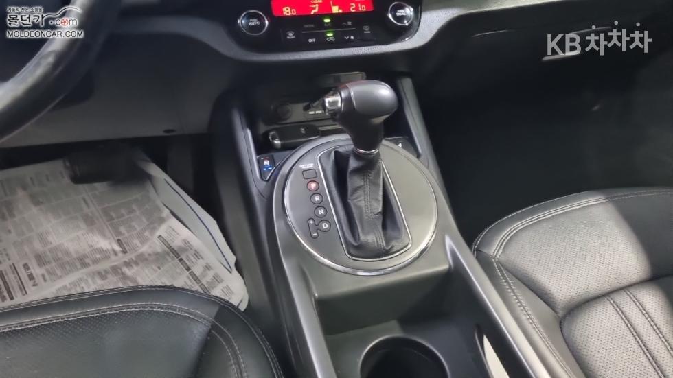 Kia Sportage — miniaturë 14