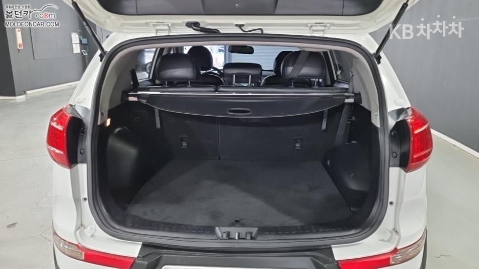 Kia Sportage — miniaturë 18