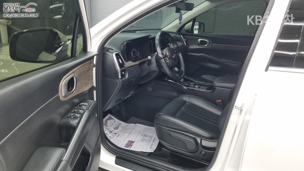 Kia Sorento — miniaturë 9