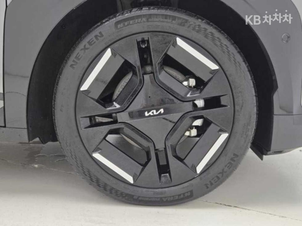 Kia EV3 — miniaturë 13