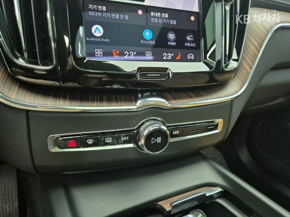Volvo XC60 — miniaturë 10
