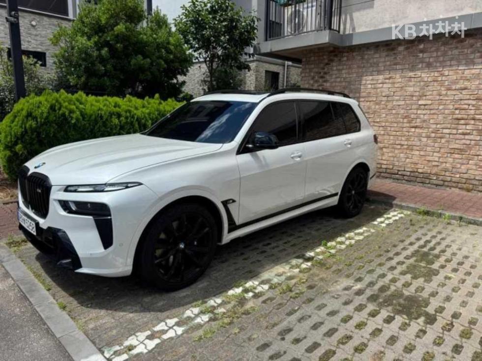 BMW X7 — miniaturë 2