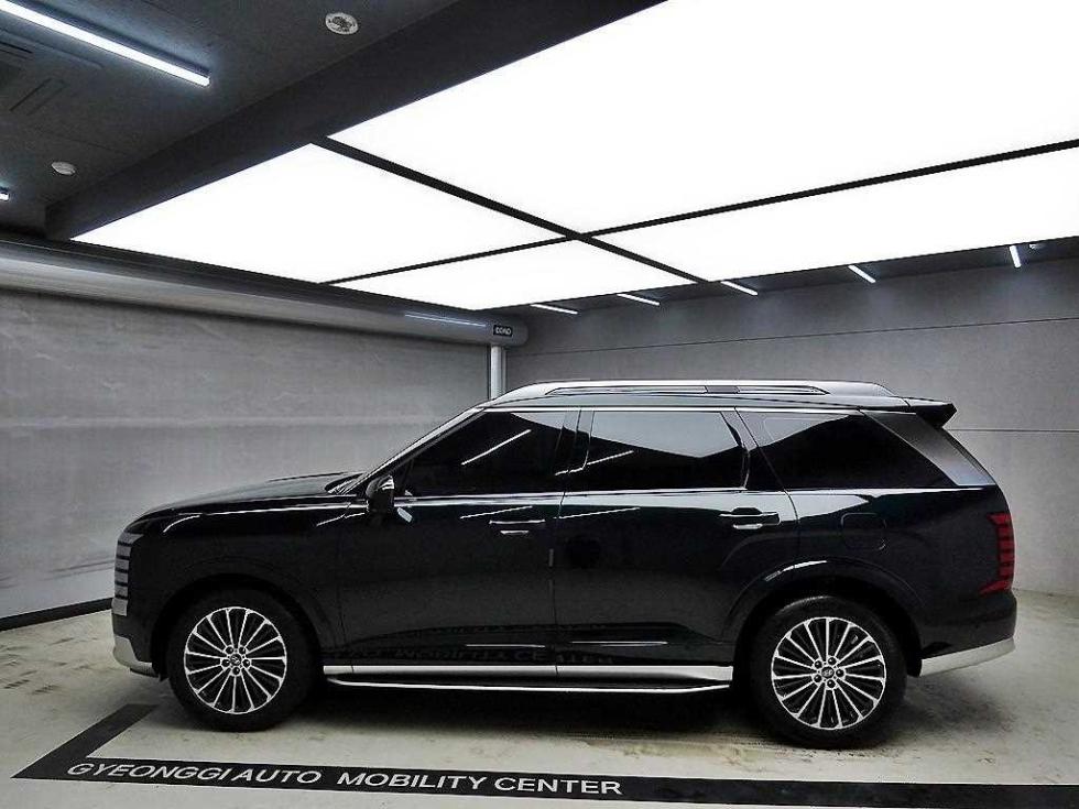 2025 Hyundai Used Car photo