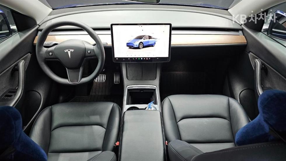 Tesla Model Y — miniaturë 5