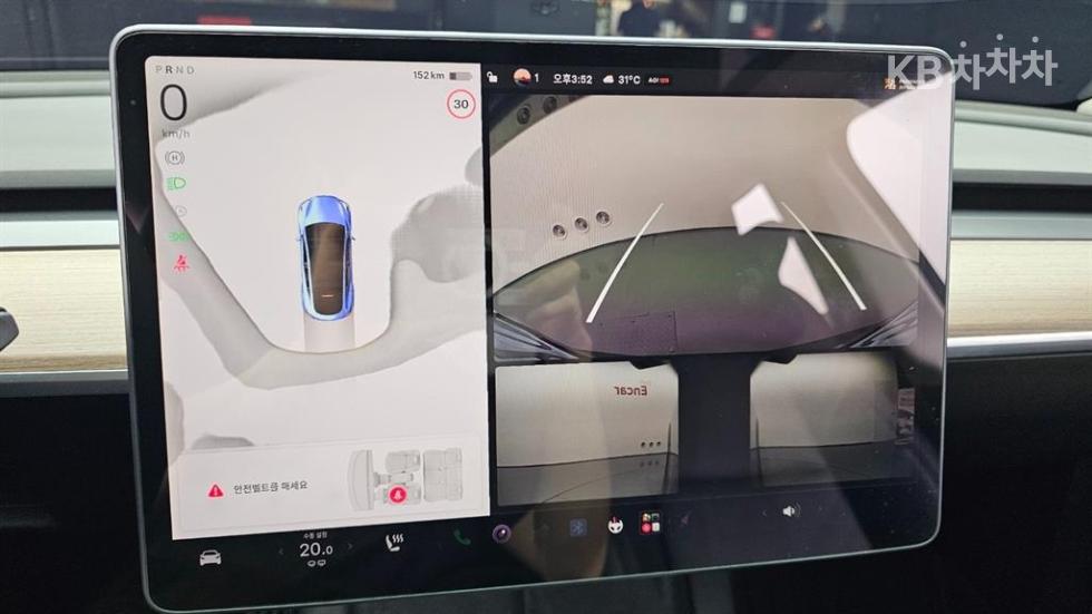 Tesla Model Y — miniaturë 12