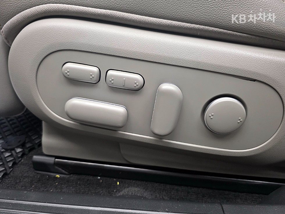 Hyundai IONIQ 5 — miniaturë 15