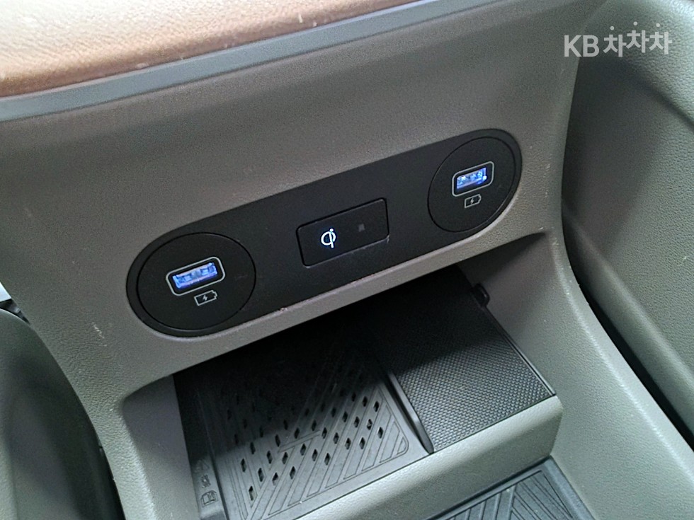 Hyundai IONIQ 5 — miniaturë 23