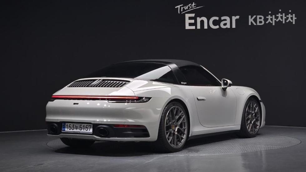 Porsche 911 — miniaturë 2