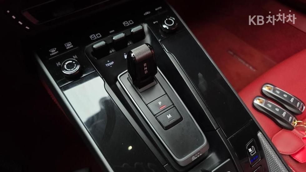 Porsche 911 — miniaturë 13