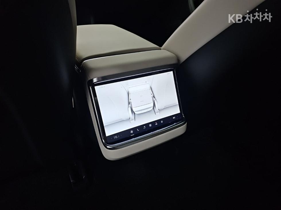 Tesla Model S — miniaturë 13