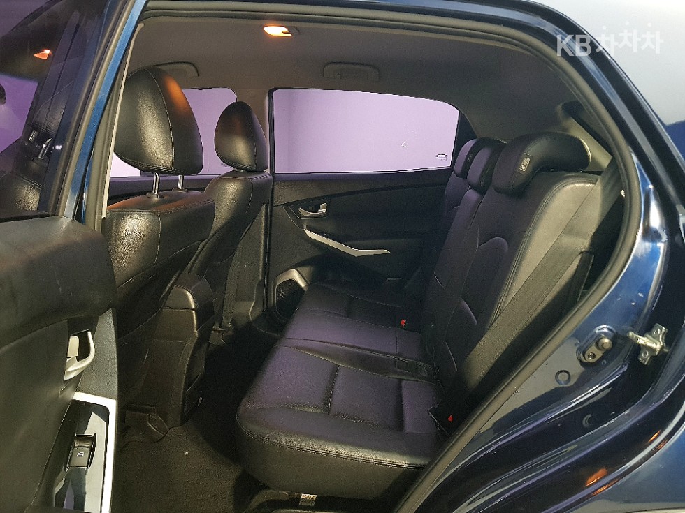 SsangYong Korando — miniaturë 10