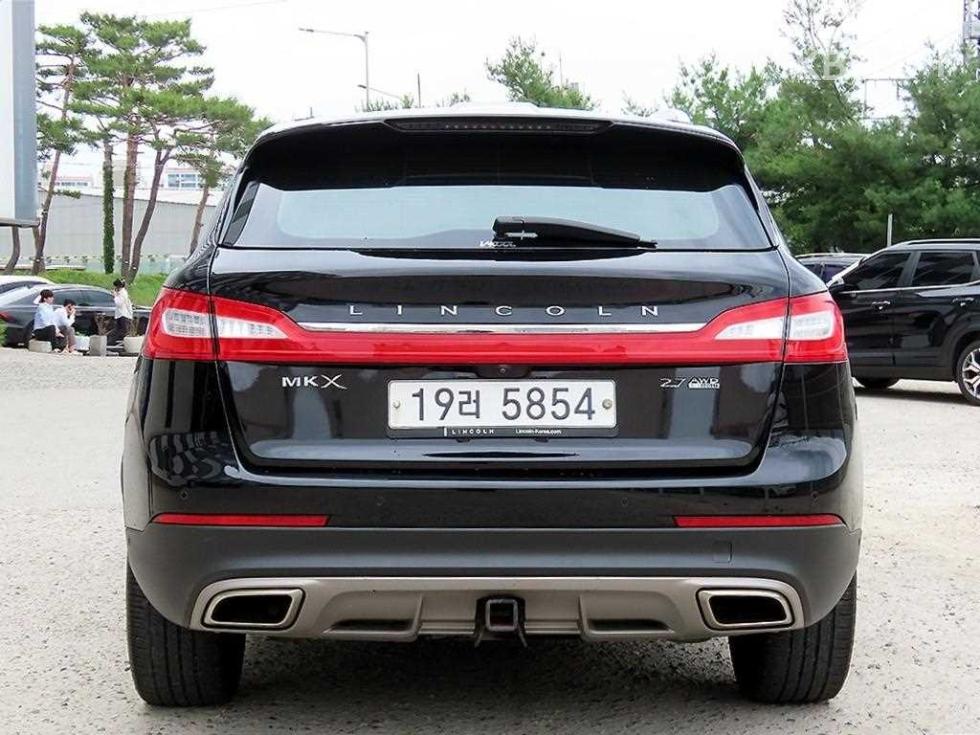 Lincoln MKX — miniaturë 4