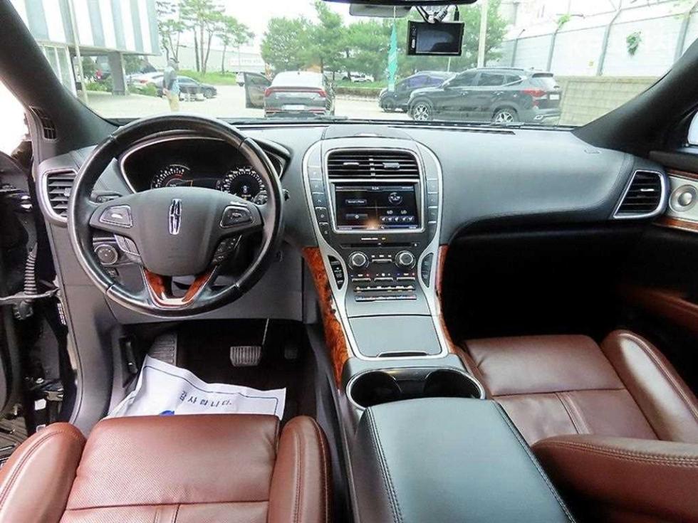 Lincoln MKX — miniaturë 7