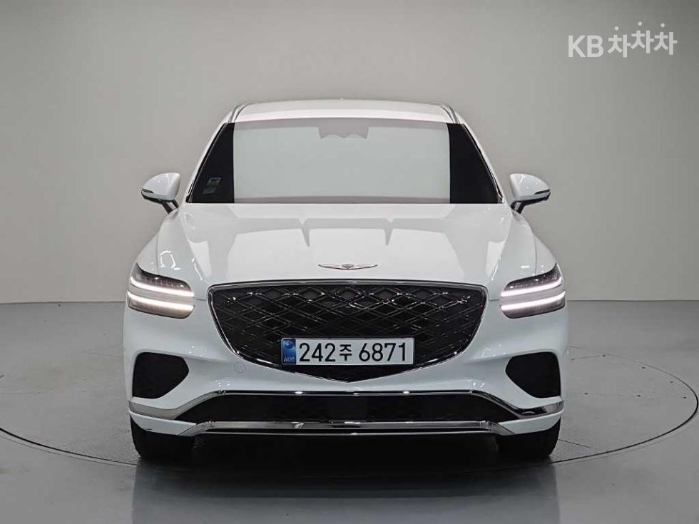 2024 Genesis GV70 photo