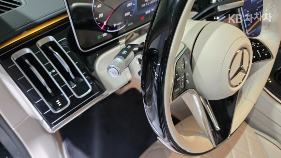 Mercedes-Benz S-klasse — miniaturë 19