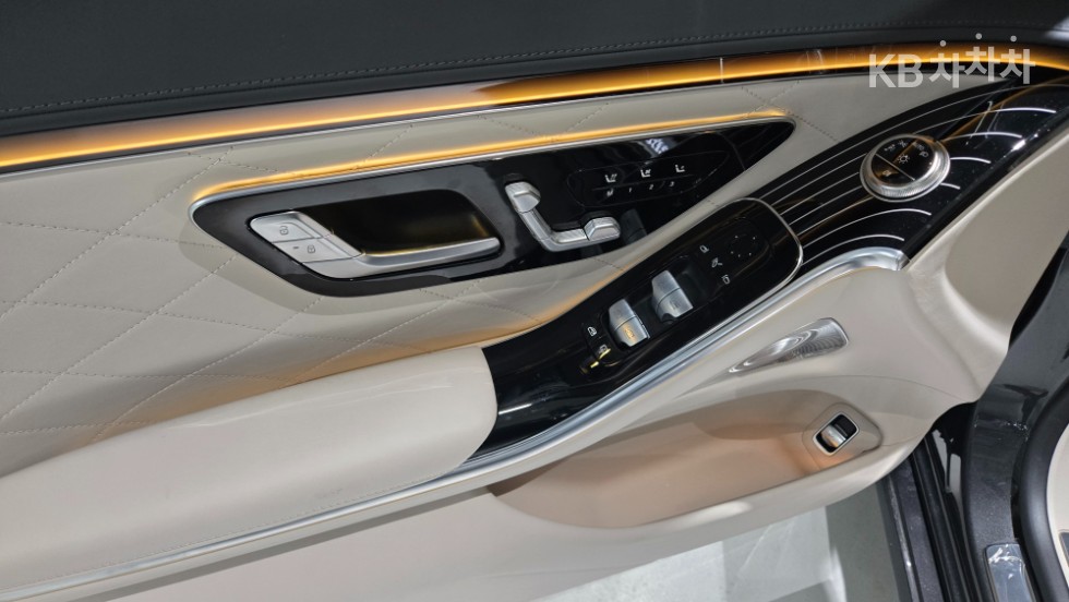 Mercedes-Benz S-klasse — miniaturë 21