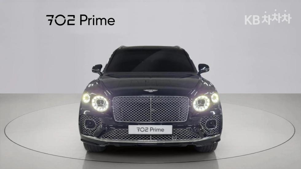2023 Bentley Used Car photo