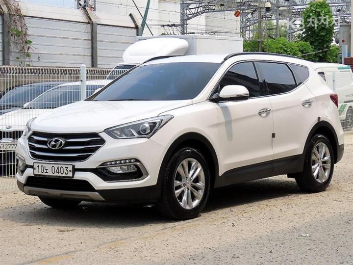 Hyundai Santa Fe 디젤 R2.0 2WD 5인승 프리미엄 — foto 1