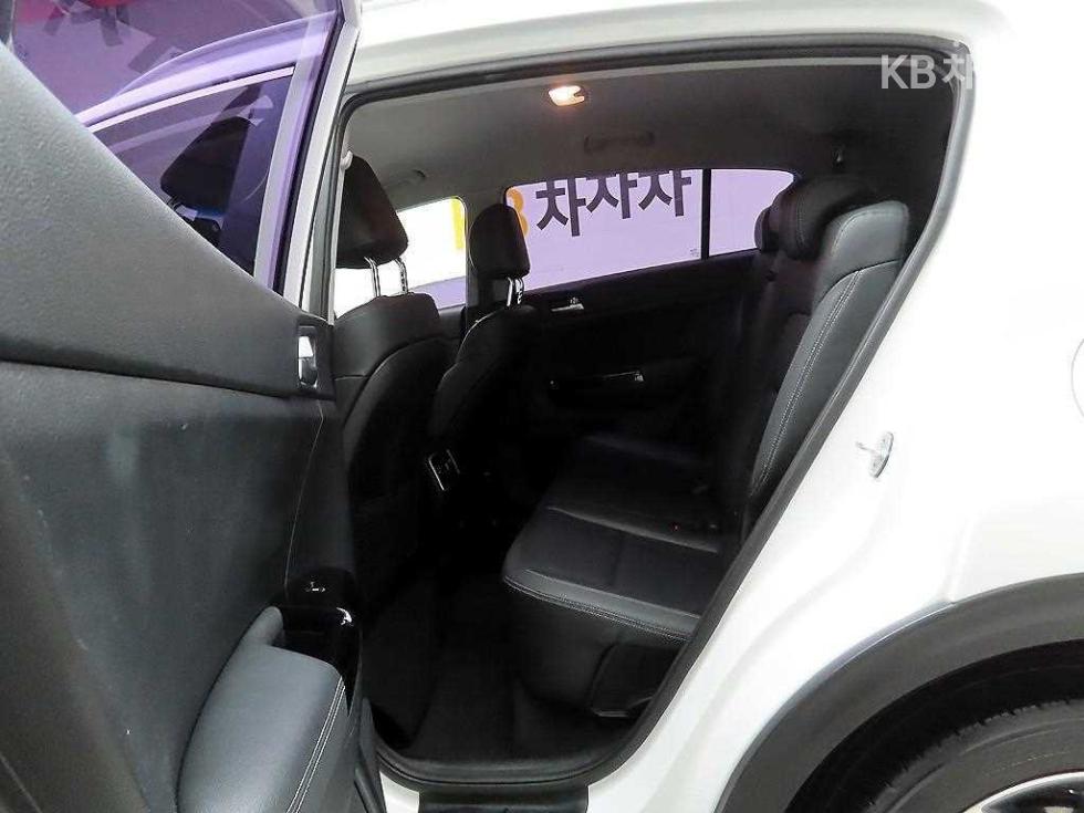 Kia Sportage — miniaturë 14