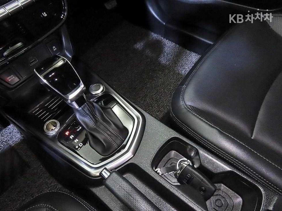 SsangYong Tivoli — miniaturë 12