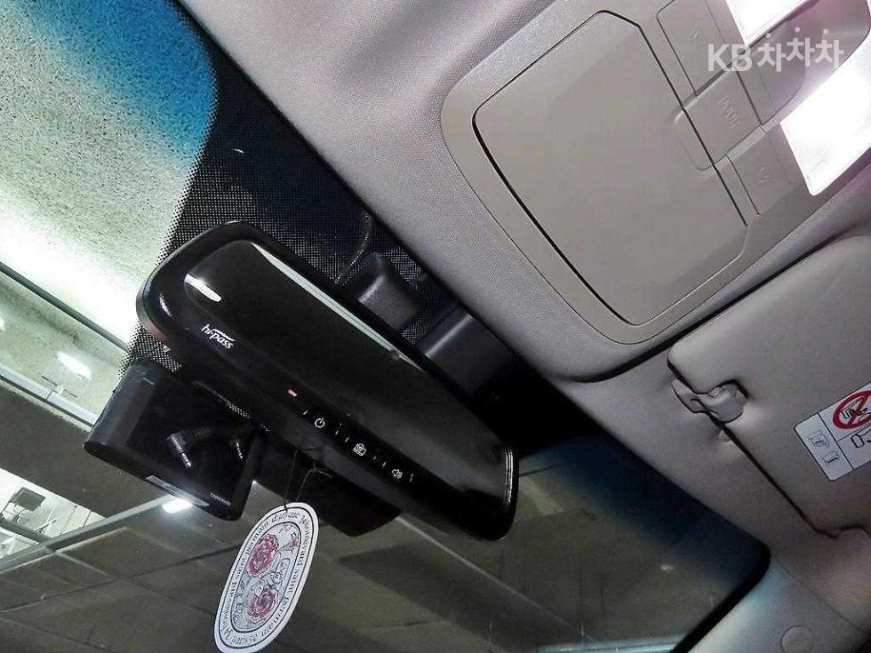 SsangYong Tivoli — miniaturë 17