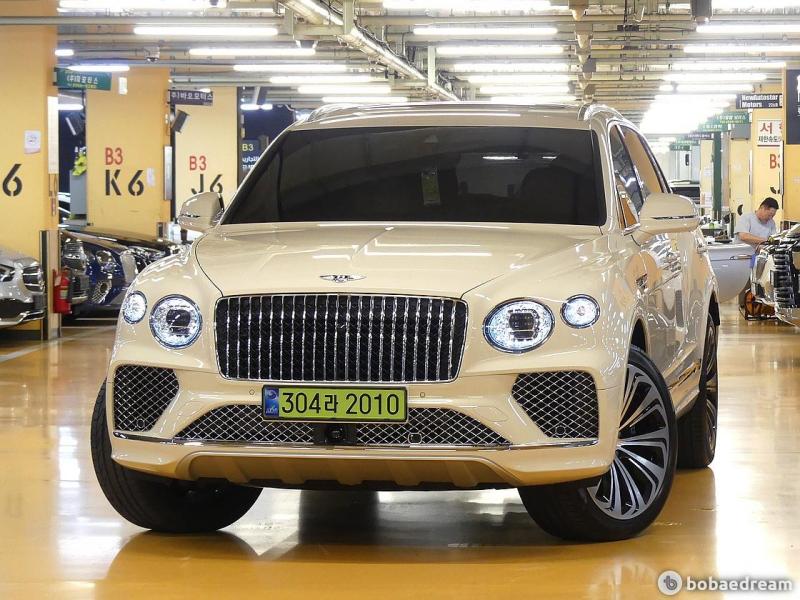 2024 Bentley Used Car